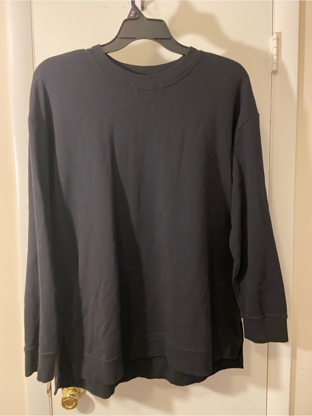 Women's Black Crewneck Pullover Sweatshirt